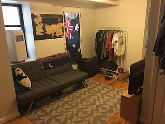 Rented by Kenneth Rosenblum, LREB