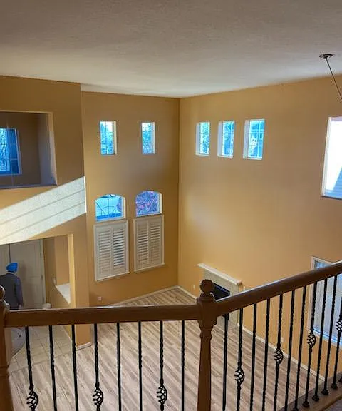 305 Geraldine Way — Photo 10