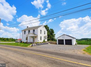 2161 Meadow View Rd, Manheim, PA 17545
