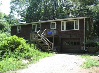 55 Levitt Ln, Exeter, RI 02822