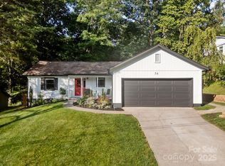 56 Wake Robin Way, Asheville, NC 28805