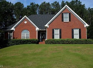 9498 Greens Mill Ct, Loganville, GA 30052