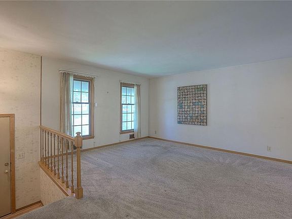 5th image of 8931 Knox Ln