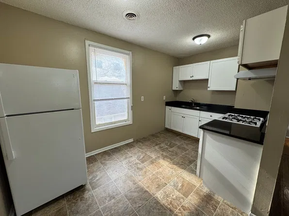 581 Park Street, 581 Park St, Saint Paul, MN 55103