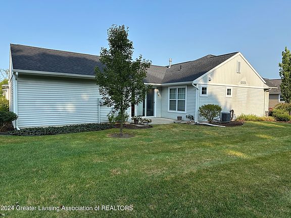 5th image of 3180 Hamlet Cir