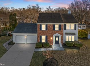 14 Cameron Cir, Laurel Springs, NJ 08021