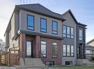 2713 NE Cochrane Rd NW, Calgary, AB T2M 4H7
