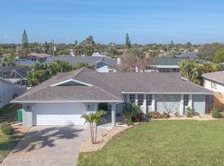 670 Poinsetta Dr, Satellite Beach, FL 32937