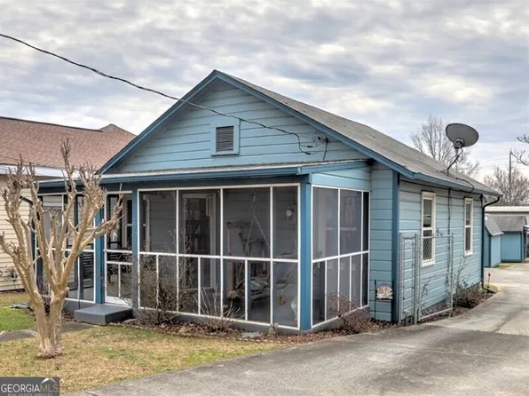 374 Hawkins St, Marietta, GA 30060