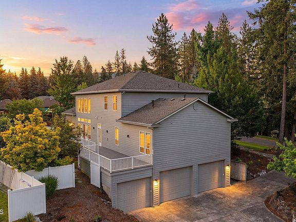4th image of 2946 E Point Hayden Dr