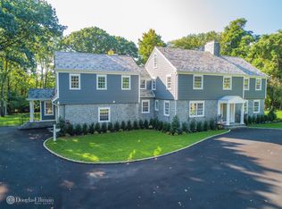 7 Bonnie Heights Rd, Manhasset, NY 11030