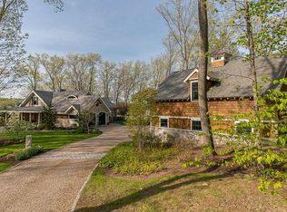 22 Low Land Farm Rd, Essex, MA 01929