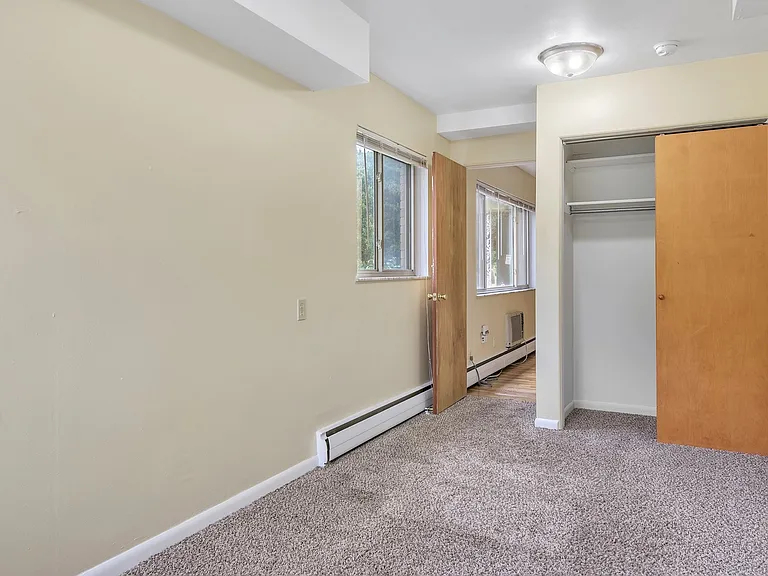 1410 Old Canton Ln — Photo 14