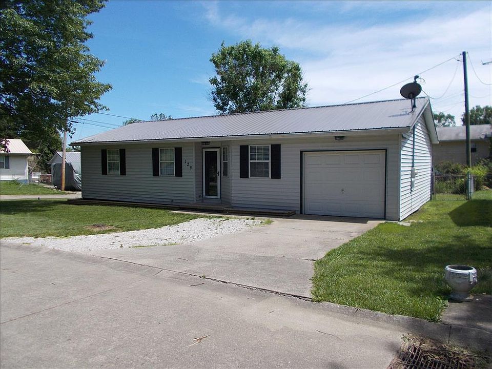 1st image of 129 Teays Villa