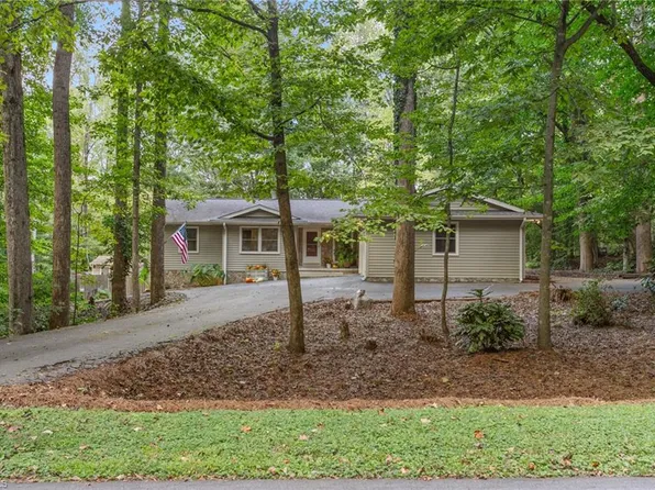 7206 Haw Ridge Rd, Summerfield, NC 27358