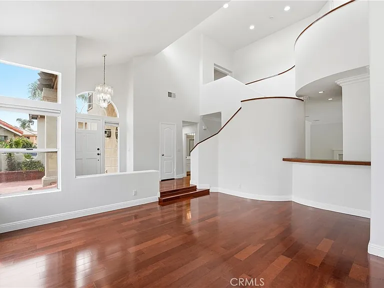 23302 Vista Carillo — Photo 10