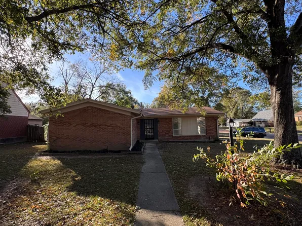 8913 Whitworth St, Southaven, MS 38671