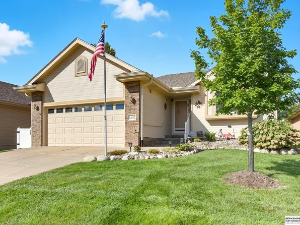 14112 S 22nd St, Bellevue, NE 68123