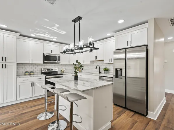 164F Cours De Clemenceau #1000, Freehold, NJ 07728