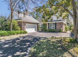 111 Locust Fence Rd, Saint Helena Island, SC 29920