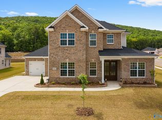 8102 Goose Ridge Dr SE, Owens Cross Roads, AL 35763