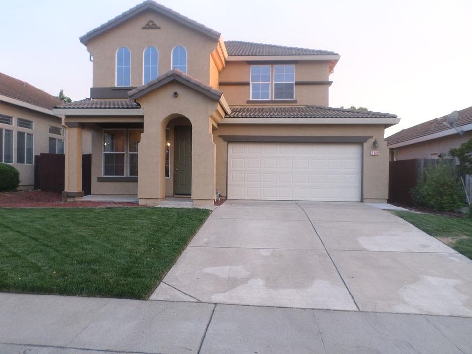 1st image of 2309 Canary Dr