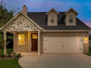13 Dobbins Xing, Corsicana, TX 75110