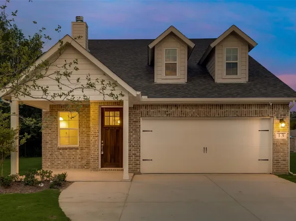 13 Dobbins Xing, Corsicana, TX 75110