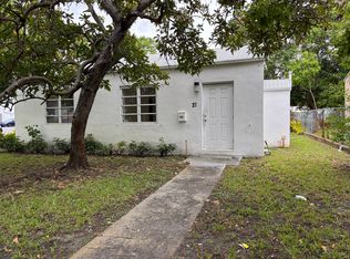 21 NE 3rd Ave, Hallandale, FL 33009