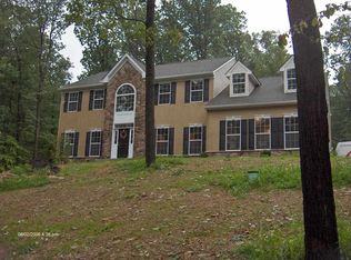 364 Icedale Rd, Honey Brook, PA 19344