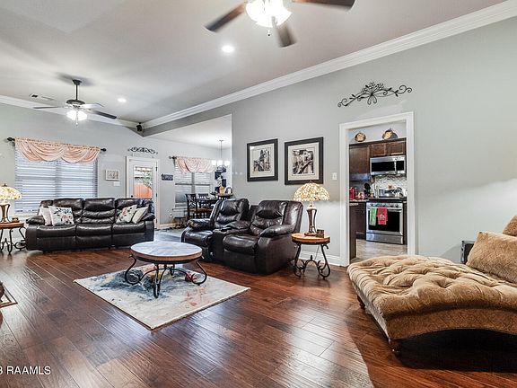 2nd image of 102 Iron Wood Way