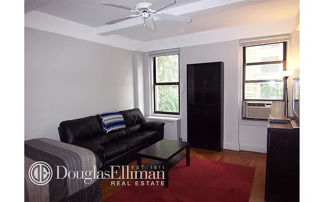Rented by Douglas Elliman | media 16