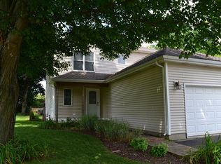 12 Elm Ave, Fox Lake, IL 60020