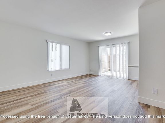 4th image of 4752 Pearce Dr APT B