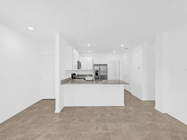5647 Nispero Way — Photo 8