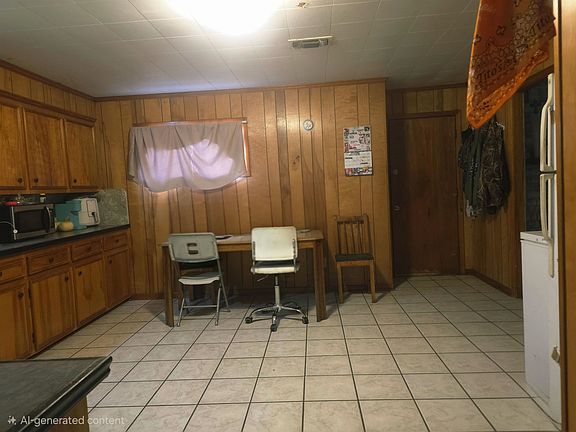 4th image of 574 Park Rd