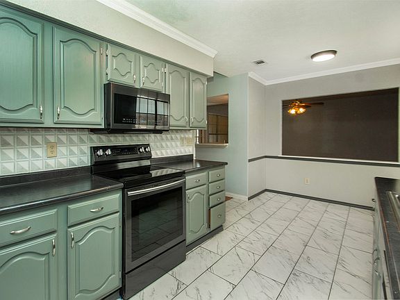 2nd image of 5738 Diana Dr