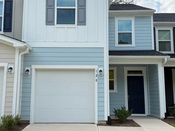 128 Parker Ln, Mebane, NC 27302