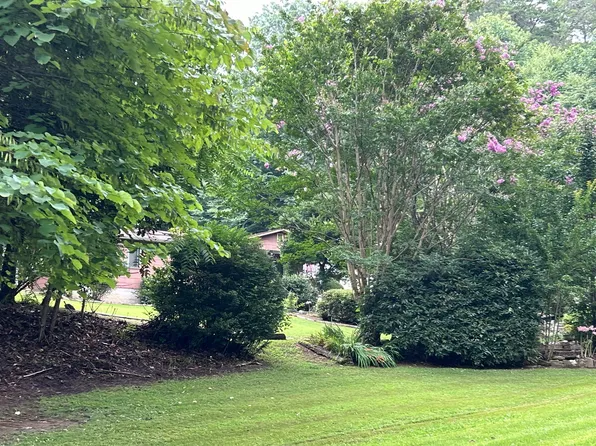 891 Bristol Ave, Andrews, NC 28901