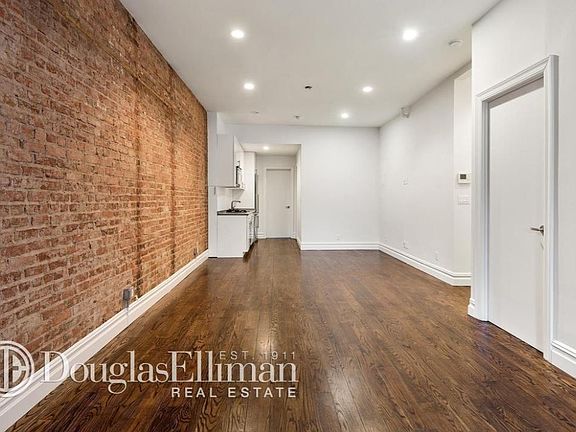 3rd image of 245 Bleecker St APT 2