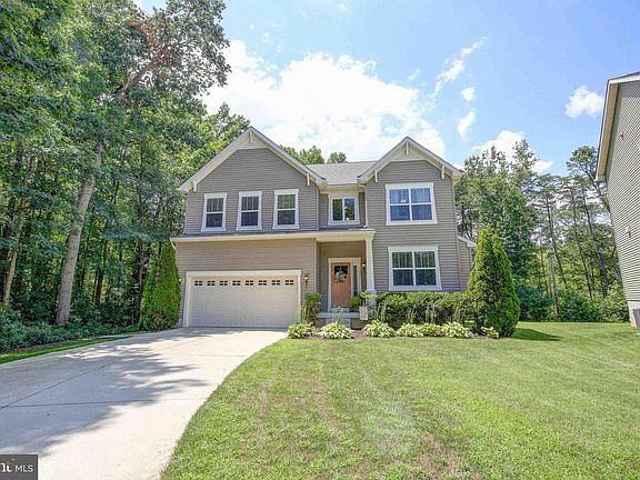 4th image of 1707 Dixon Dr