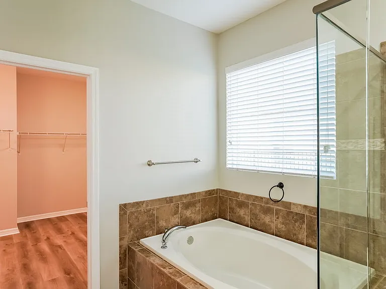 10141 Celtic Ash Dr — Photo 13