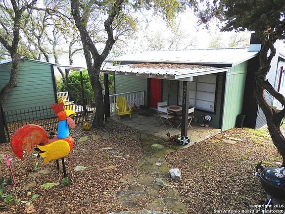 3rd image of 271 Water Crest Dr