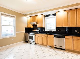 12 Seafoam Ave, Winthrop, MA 02152