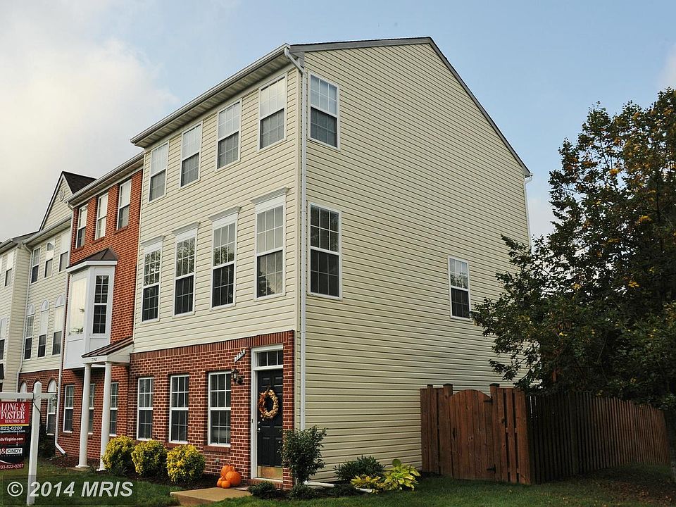 1st image of 7756 Desiree St