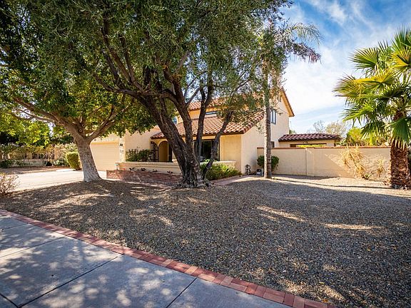 4th image of 1458 N El Camino Dr