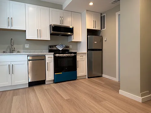 4434 Fulton St #9 Photo 1