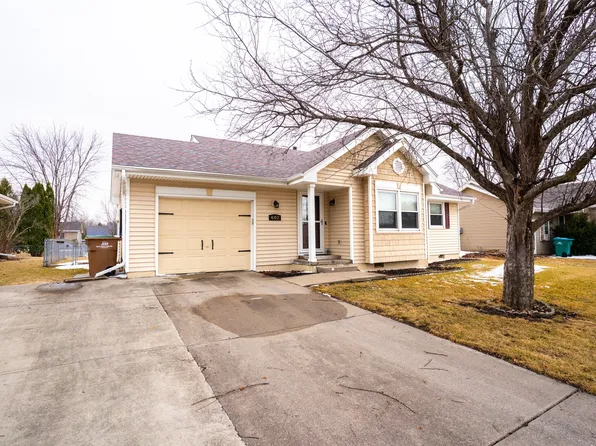 602 4th St NW, Altoona, IA 50009