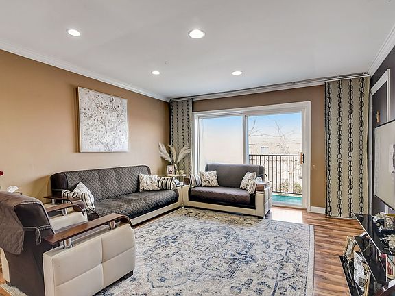 3rd image of 9426 Bay Colony Dr #3W