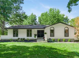 10712 NE Blackwell Rd, Lees Summit, MO 64086